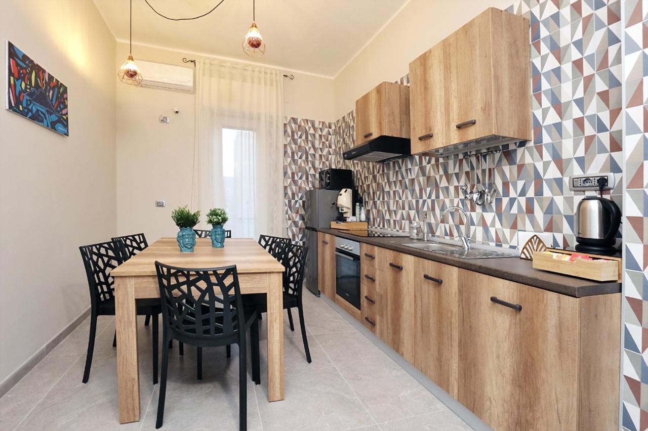 Toc Toc Bed & Breakfast Pontecagnano Bagian luar foto